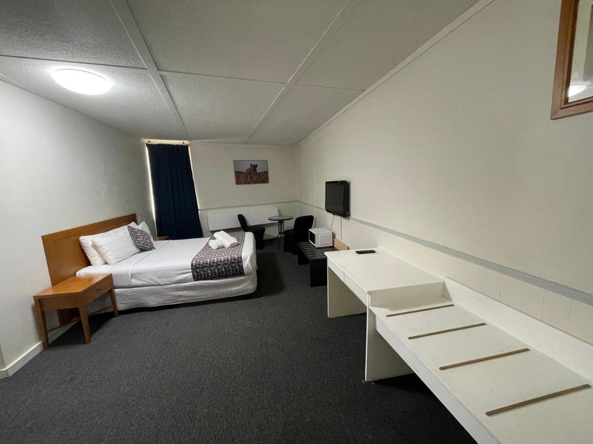 Parkside Inn Motel Melbourne City Exterior foto